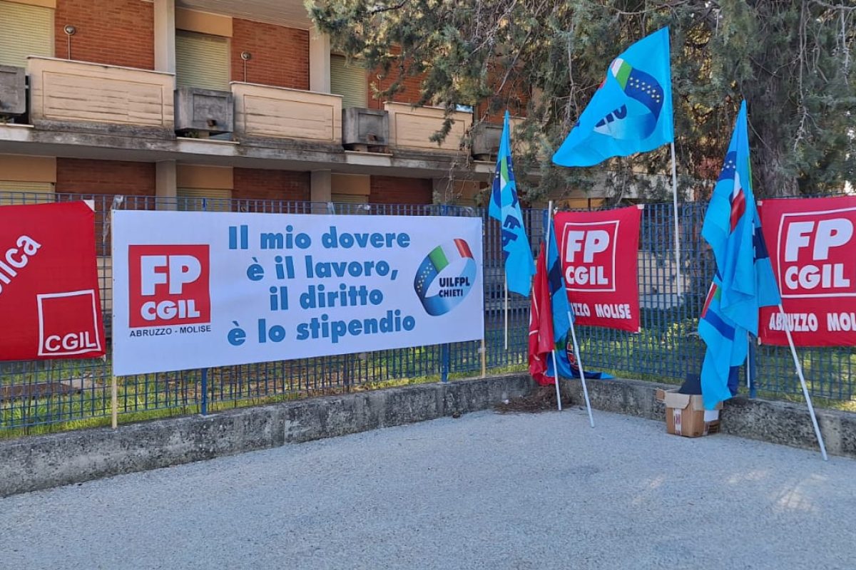 Manifestazione residenze assistenziali di Ortona e Crecchio